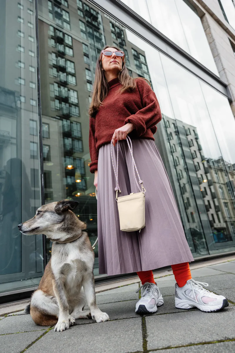 Palopa Leckerlibeutel – Karl, creme (längenverstellbare Kordel) – Bild 3