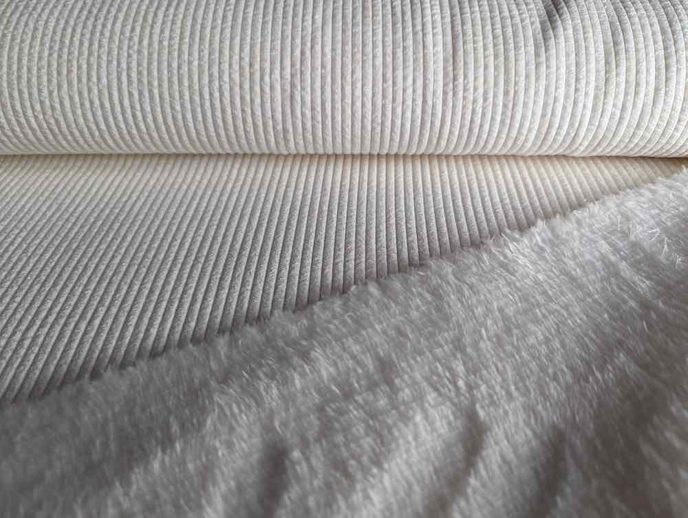 Cordstoff – Fake Fur, Flauschstoff Ecru – Double Face – Bild 2