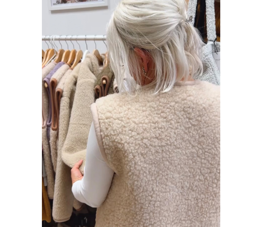 Alwero – Bodywarmer „Alpen“ Adult, Biowolle, ENGLISH TEA, Unisex – Bild 4