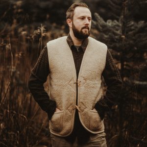 Alwero – Bodywarmer „Alpen“ Adult, Biowolle, ENGLISH TEA, Unisex