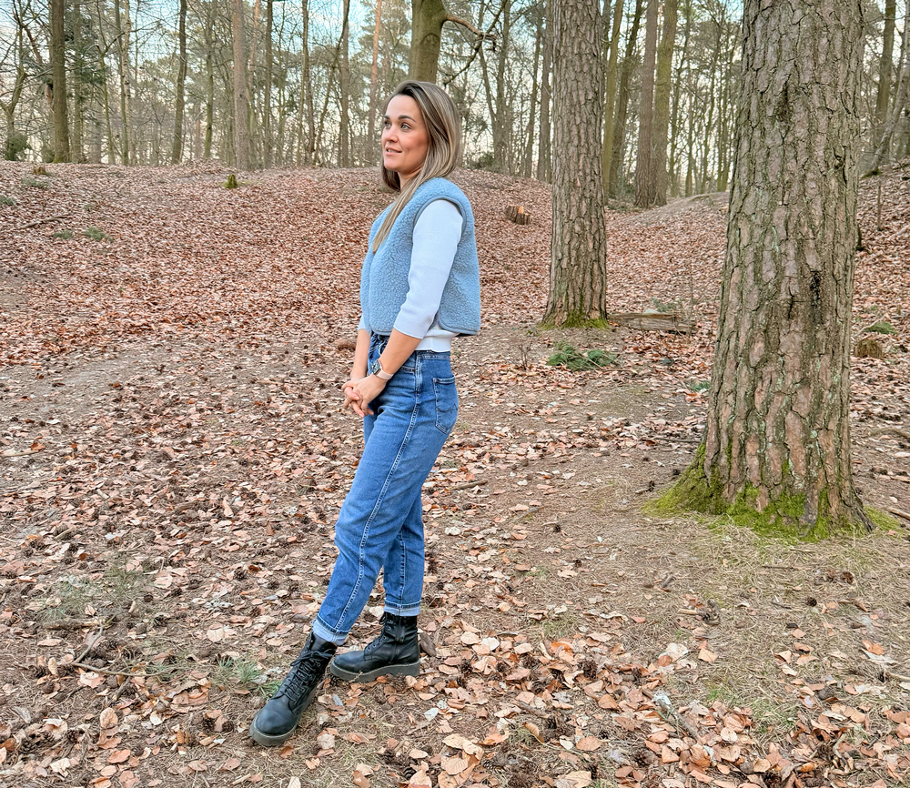 Alwero – Weste „CAMINO“ Adult, ICY BLUE, Biowolle Ultra Light