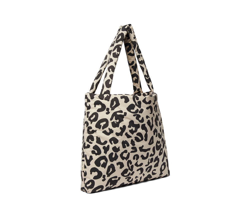 Studio Noos – Mom Bag „Puffy Holy Cow“ – Bild 5