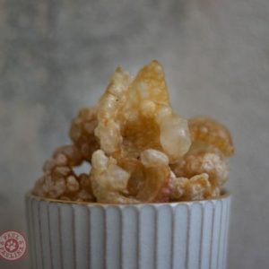 Hunde-Popcorn (Rückenschwarte vom Schwein, frittiert)