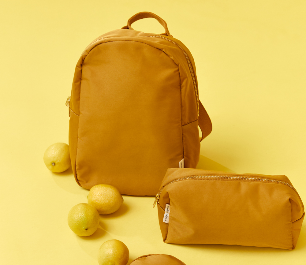 Studio Noos – Pouch „Puffy Ochre“ – Bild 4