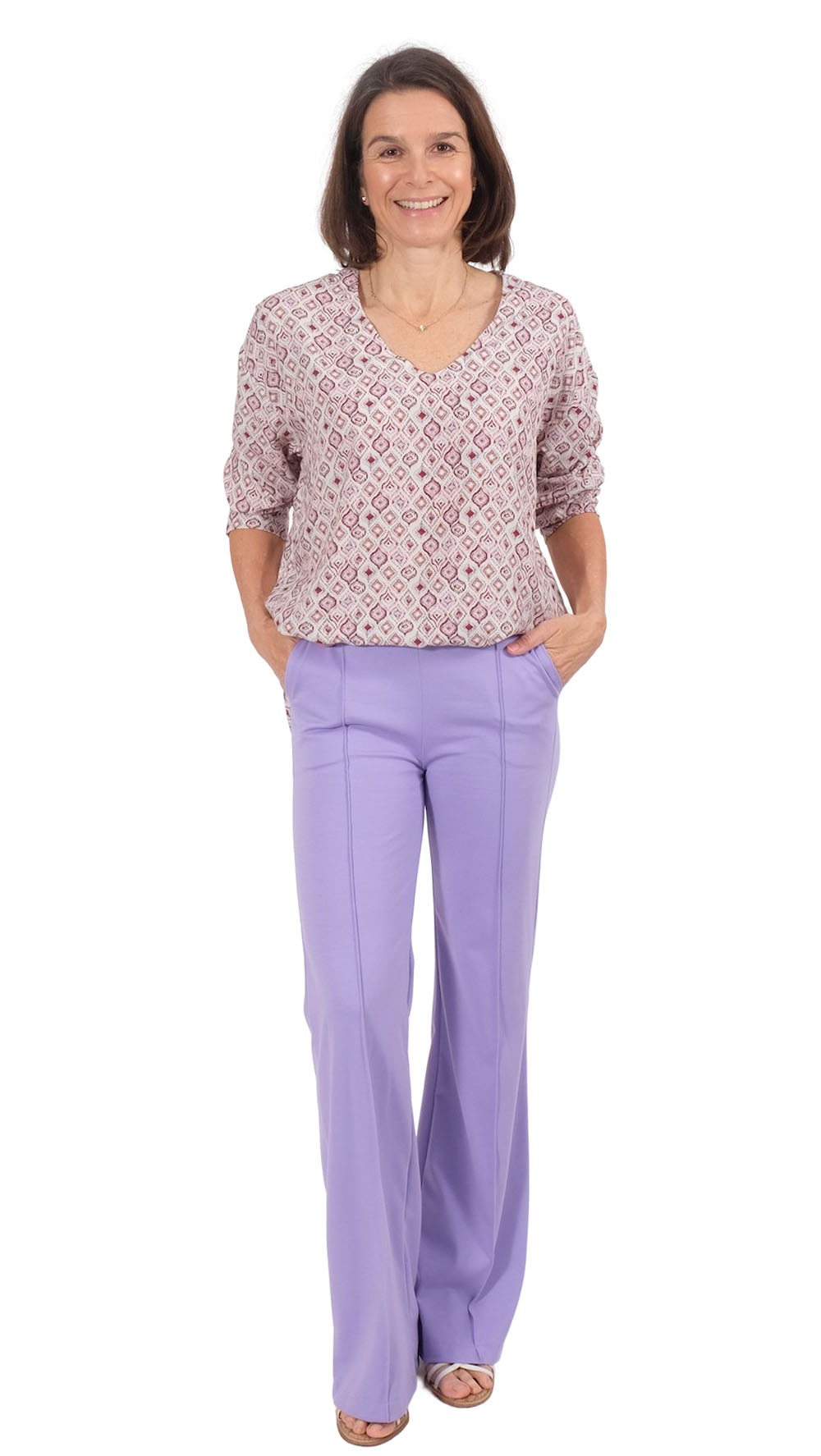 Viskosestoff – Crêpe Stoff, Blumen Schwarz auf Lila – Bild 6