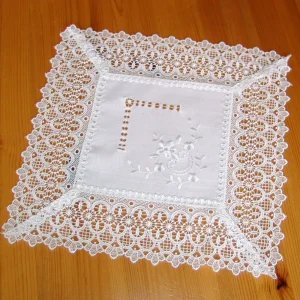 Tischdeckchen CORA 30×30 cm