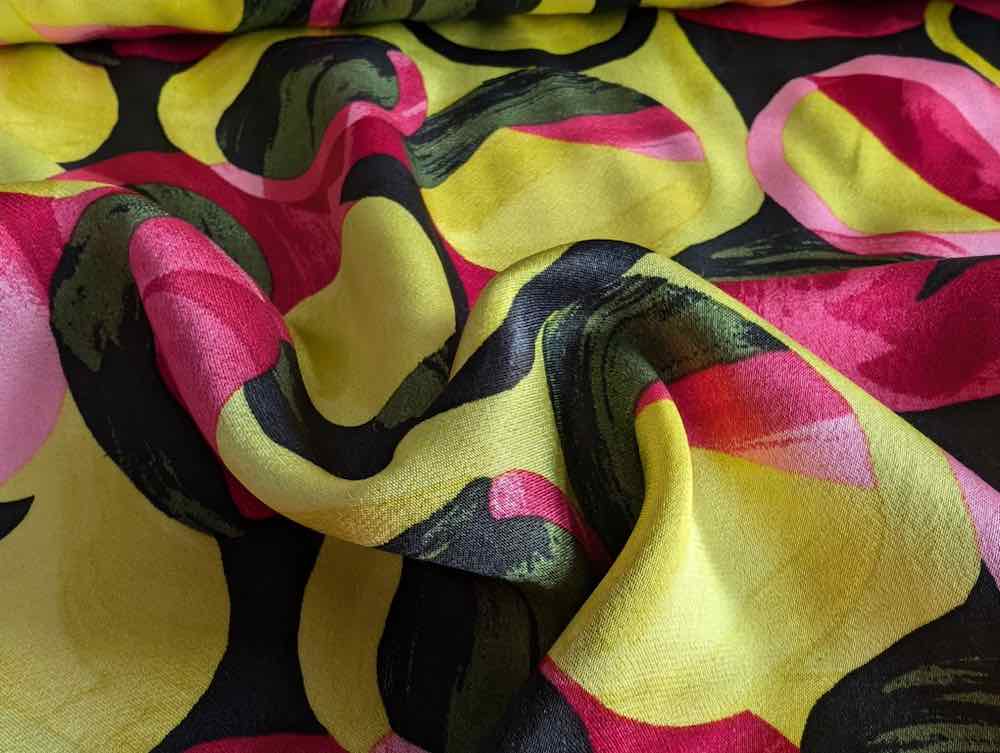 Viskose Satin – Kreise, Tupfen – Lime, Grün, Himbeere – Bild 3