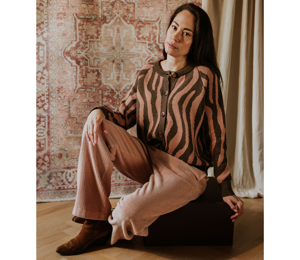 YUKI – Raglan Knitted WOMEN’S Cardigan, PINK ZEBRA, Bio Baumwolle – Bild 4