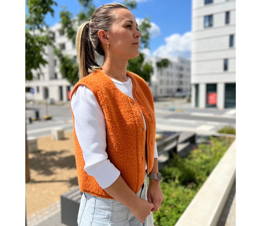 Alwero – Bodywarmer „TYB“ ADULT, Biowolle, MANDARIN, ultra light LIMITED EDITION – Bild 4